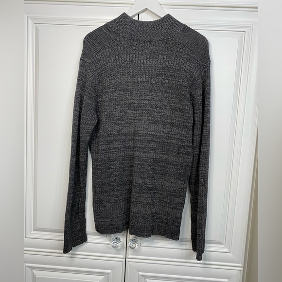 Calvin Klein Jeans Men’s Size XL Grey 1/2 Zip Front Sweater w/Stand Up Collar - Picture 6 of 9
